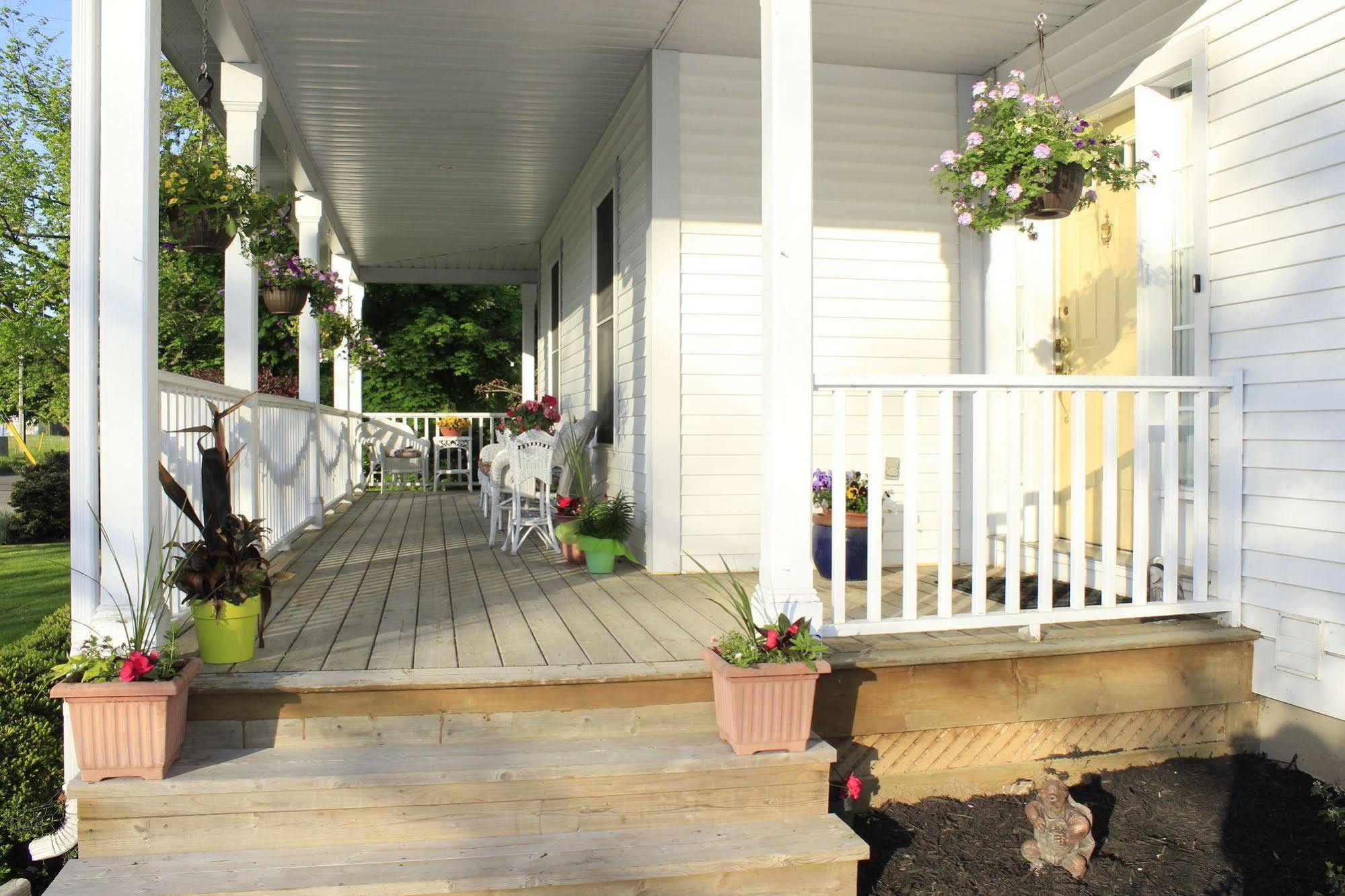 John'S Gate Gourmet B&B Niagara-on-the-Lake Esterno foto